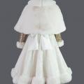 Robe et cape fausse fourrure  