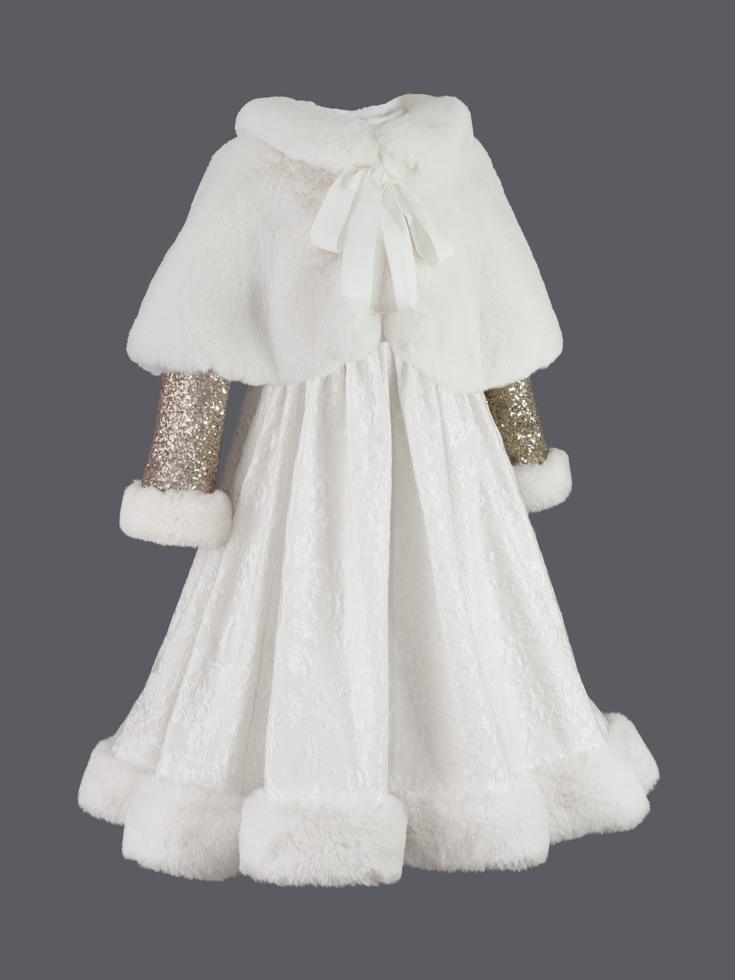 Robe et cape fausse fourrure 