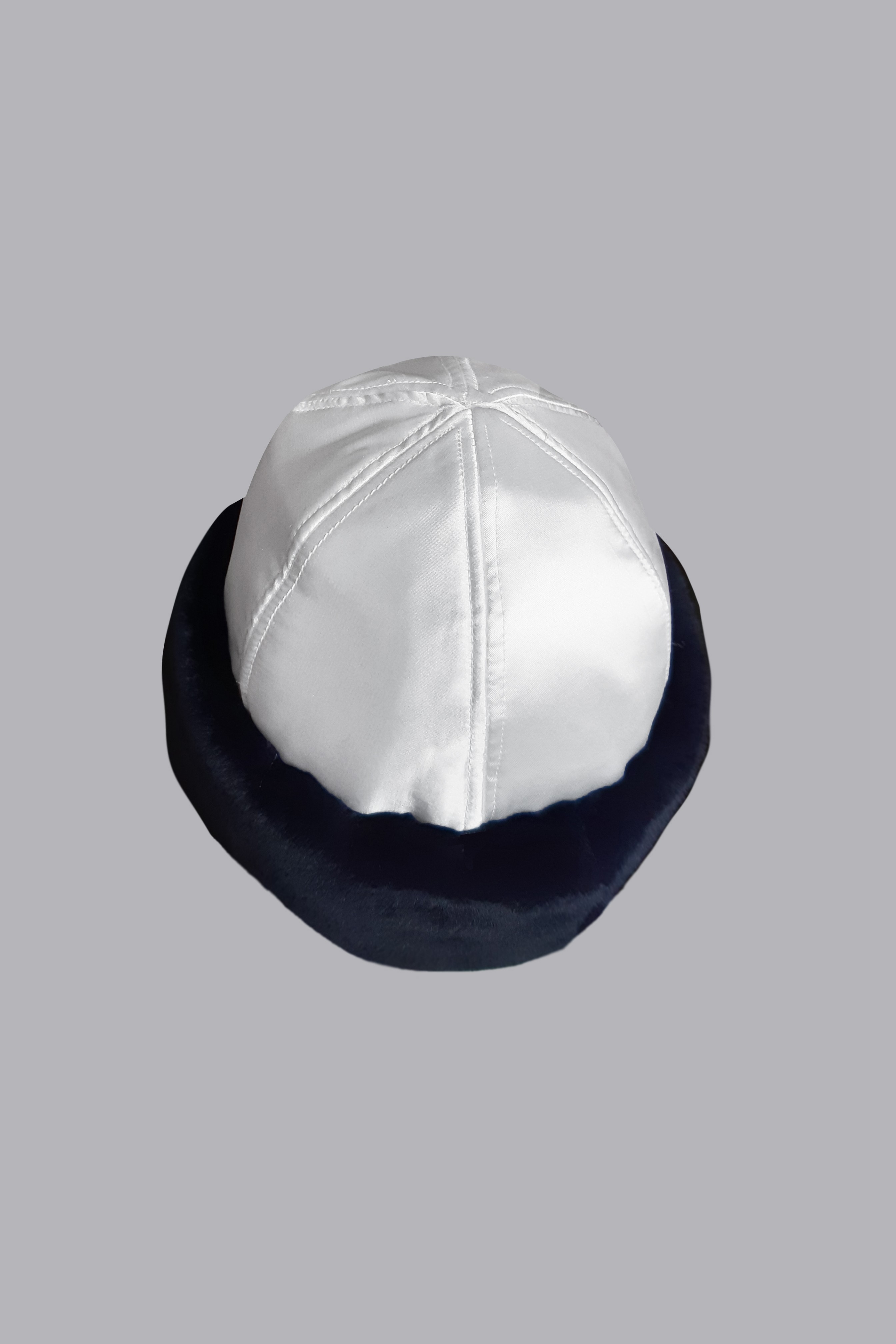 Toque fausse fourrure 