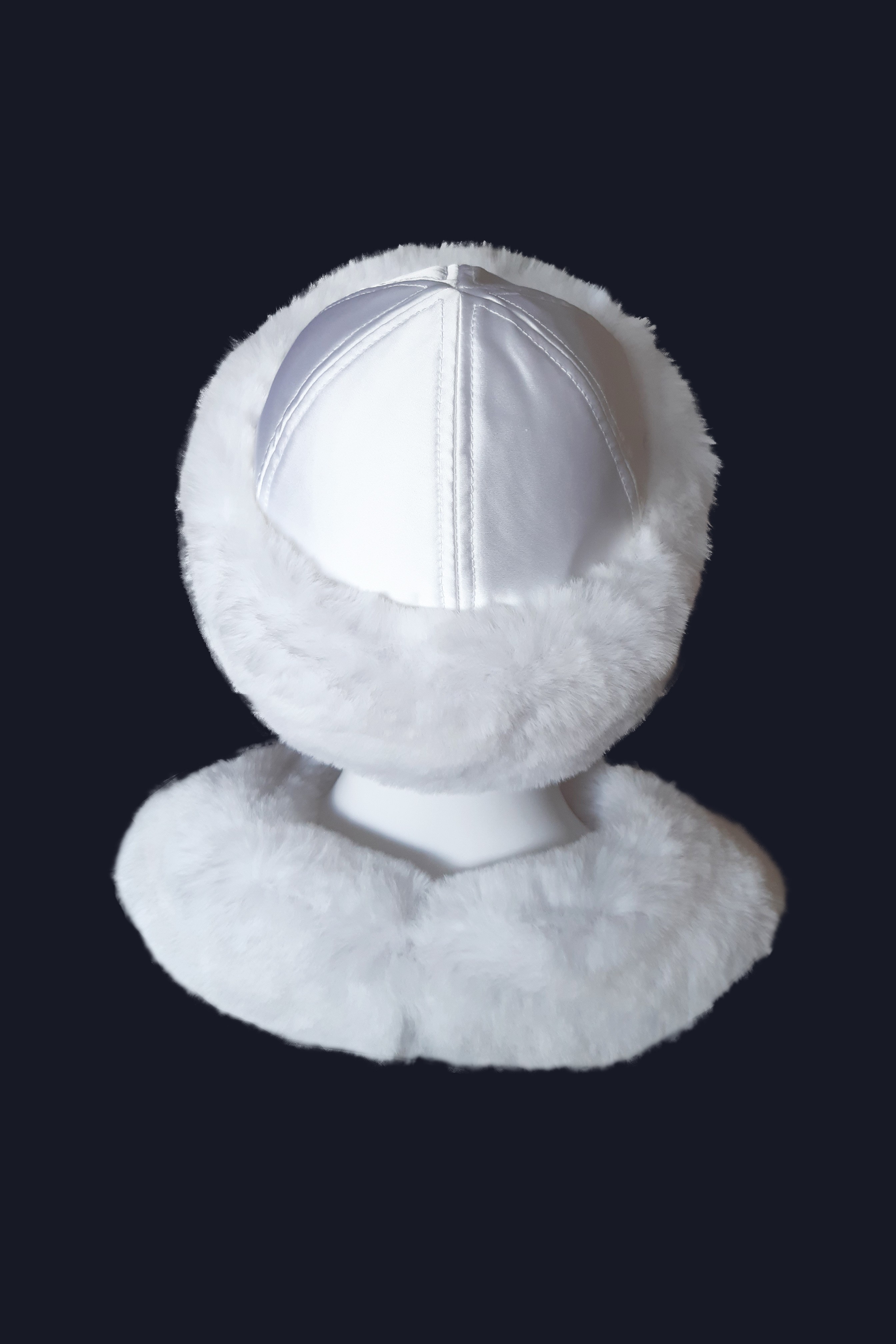 Toque fausse fourrure 